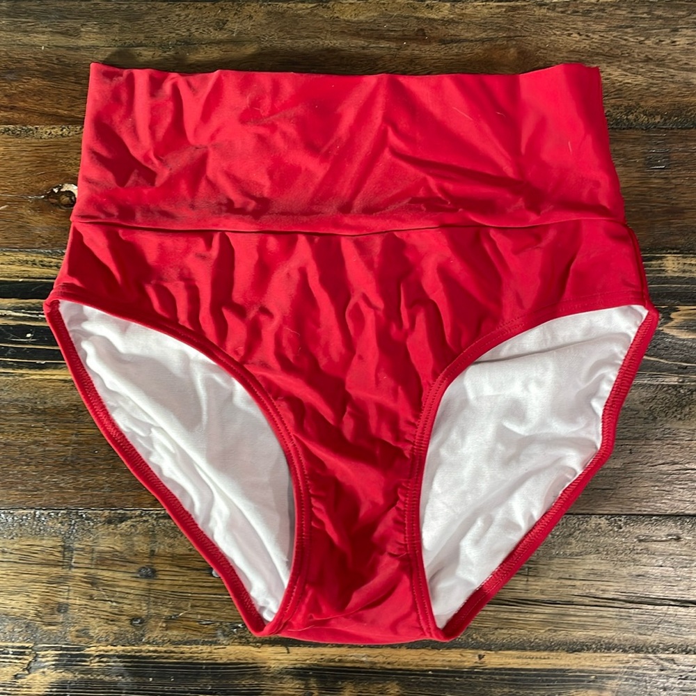 DM Fashion high waist bikini bottoms with great coverage on the derrière & gut!